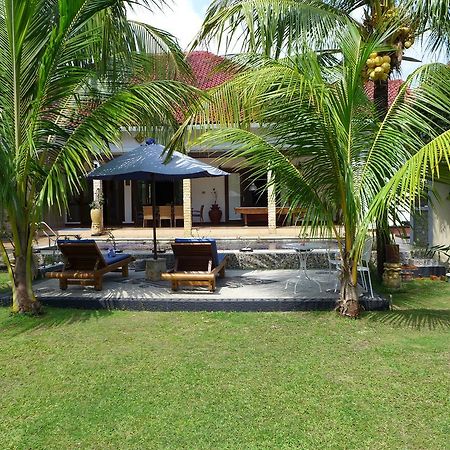Villa Stella Garden Senggigi Exterior foto
