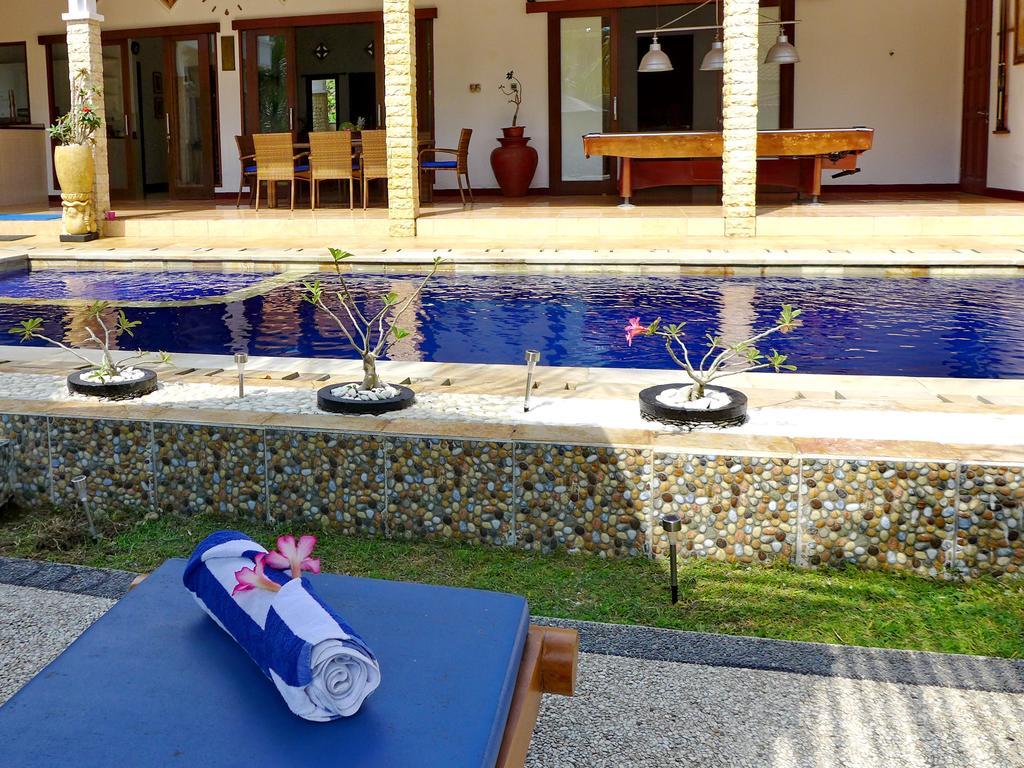 Villa Stella Garden Senggigi Exterior foto